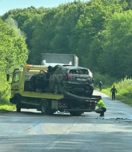 На трасі Східниця—Пісочна авто врізалось у дерево — загинула 42-річна жінка