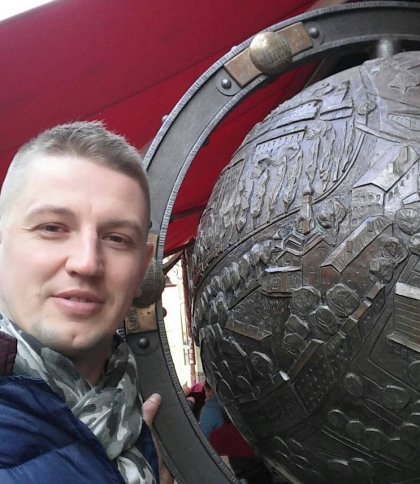 Депутата Славської селищної ради затримали на хабарі 1000 доларів