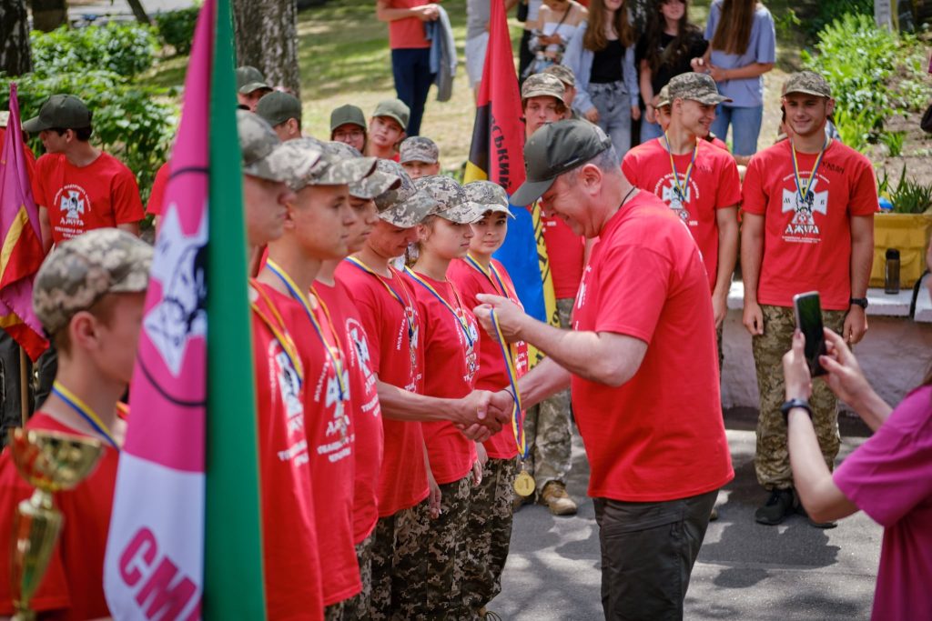 Ігор Табурець і учасники гри «Сокіл» («Джура»)