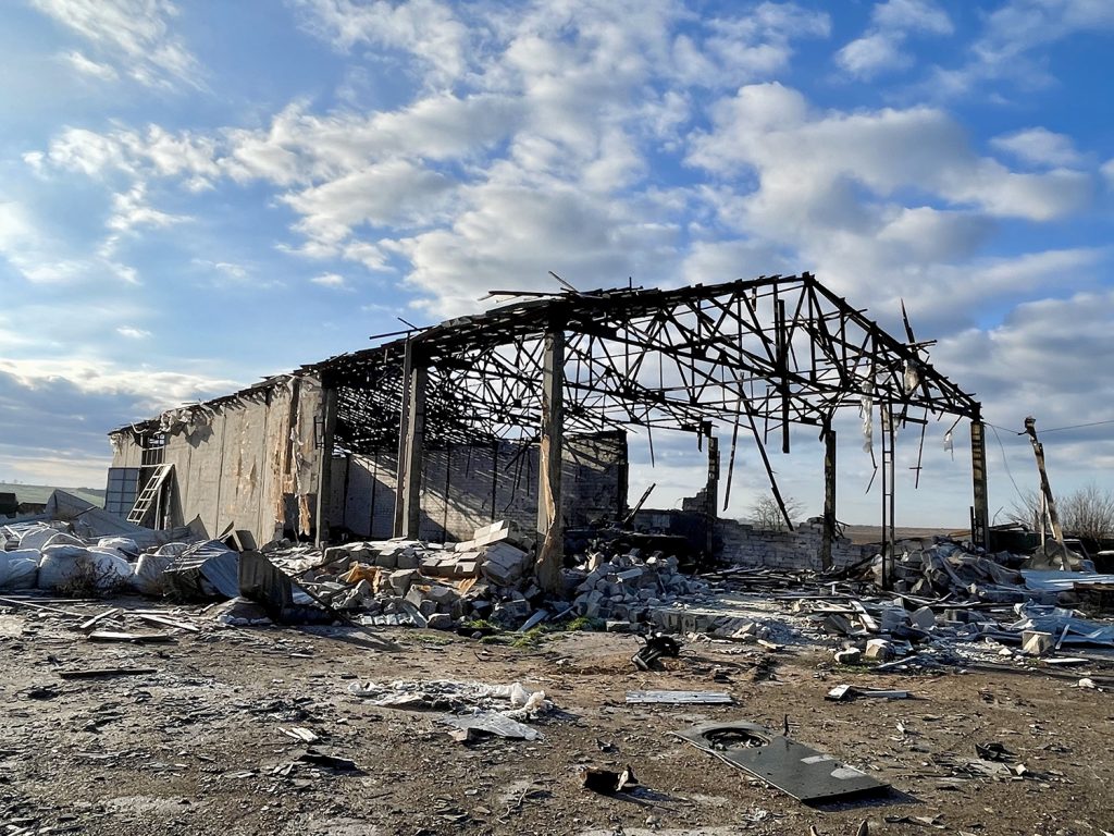 База ПП УКАН після розграбування російськими військовими