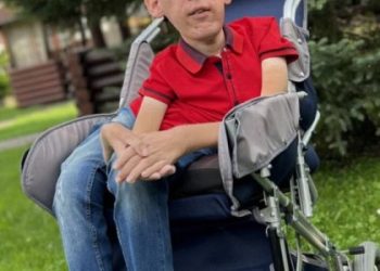 Львів’янина Гусакова підозрюють у махінаціях із донатами на СМА