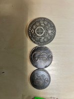 Львівські прикордонники виявили на кордоні з Польщею колекцію старовинних монет – 02