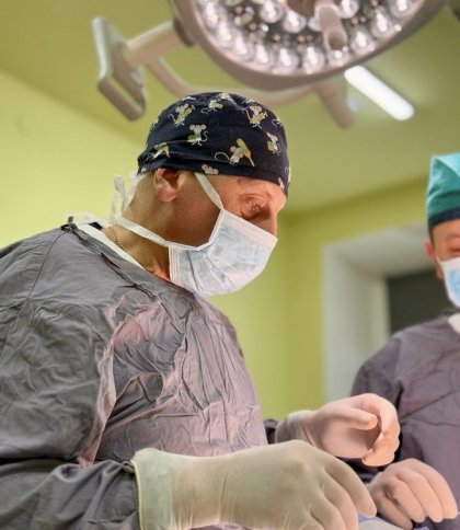 Львівські урологи врятували немовля з важкою вродженою вадою сечової системи