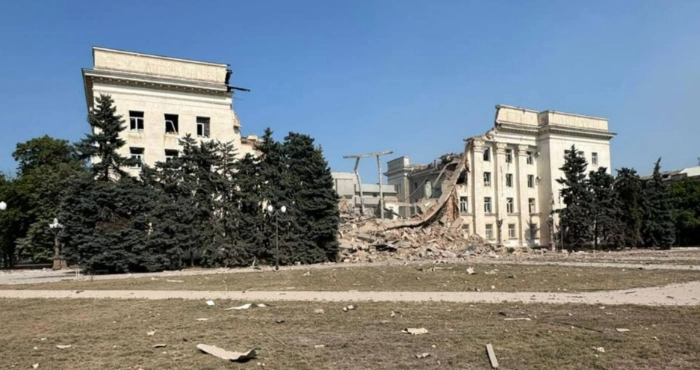 Залишки будівлі Херсонської ОВА / Олександр Прокудін