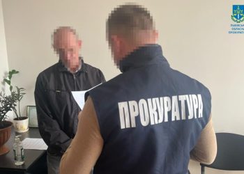 Забив собаку битою: львів’янина засудили до п’яти років