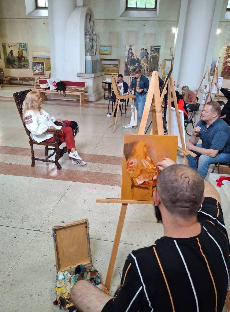 Робота над картинами