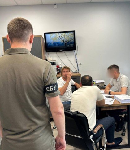 Керівника «Рембуду» та двох чиновниць ЛМР підозрюють у розкраданні грошей на ремонті зруйнованих будинків