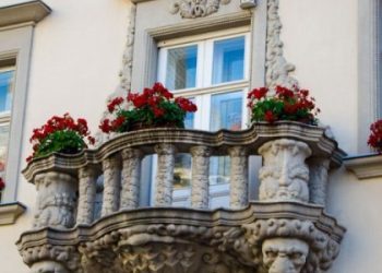 Конкурс на найкрасивіший балкон пройде у Львові: як взяти участь