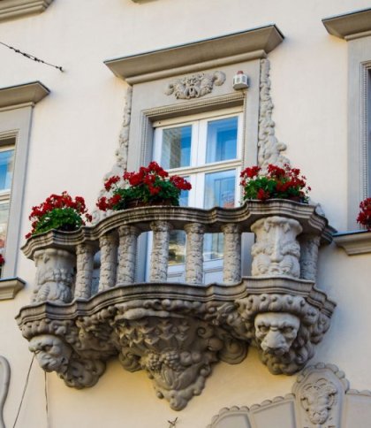 Львів’яни зможуть виграти призи у конкурсі на найкрасивіший балкон та підвіконня