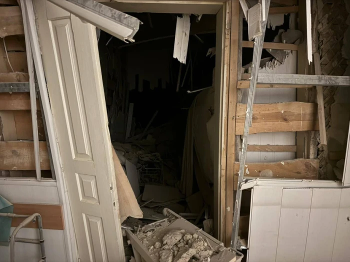 Лікарня після російського обстрілу ввечері 1 липня / Херсонська ОВА