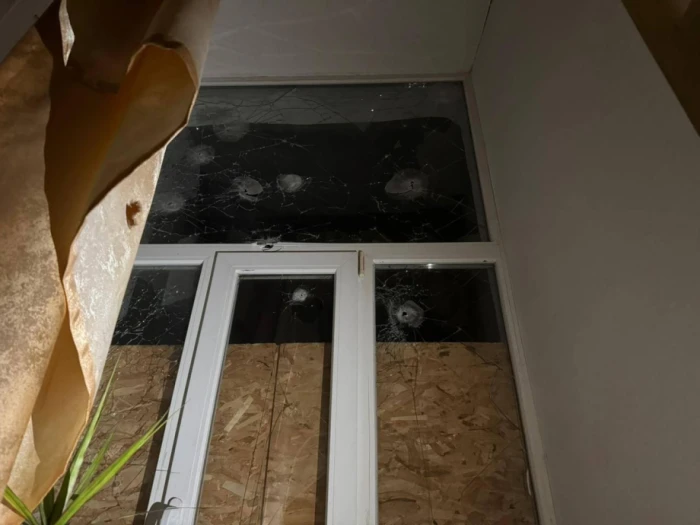 Лікарня після російського обстрілу ввечері 1 липня / Херсонська ОВА