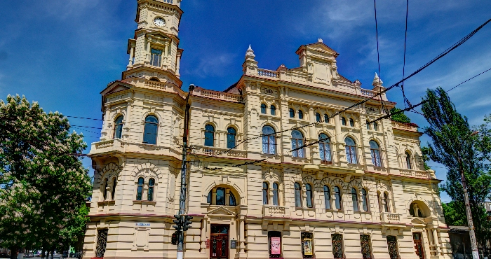 Художній музей / Вікіпедія