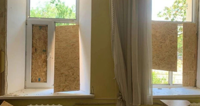 Наслідки авіанальоту / Херсонська МВА