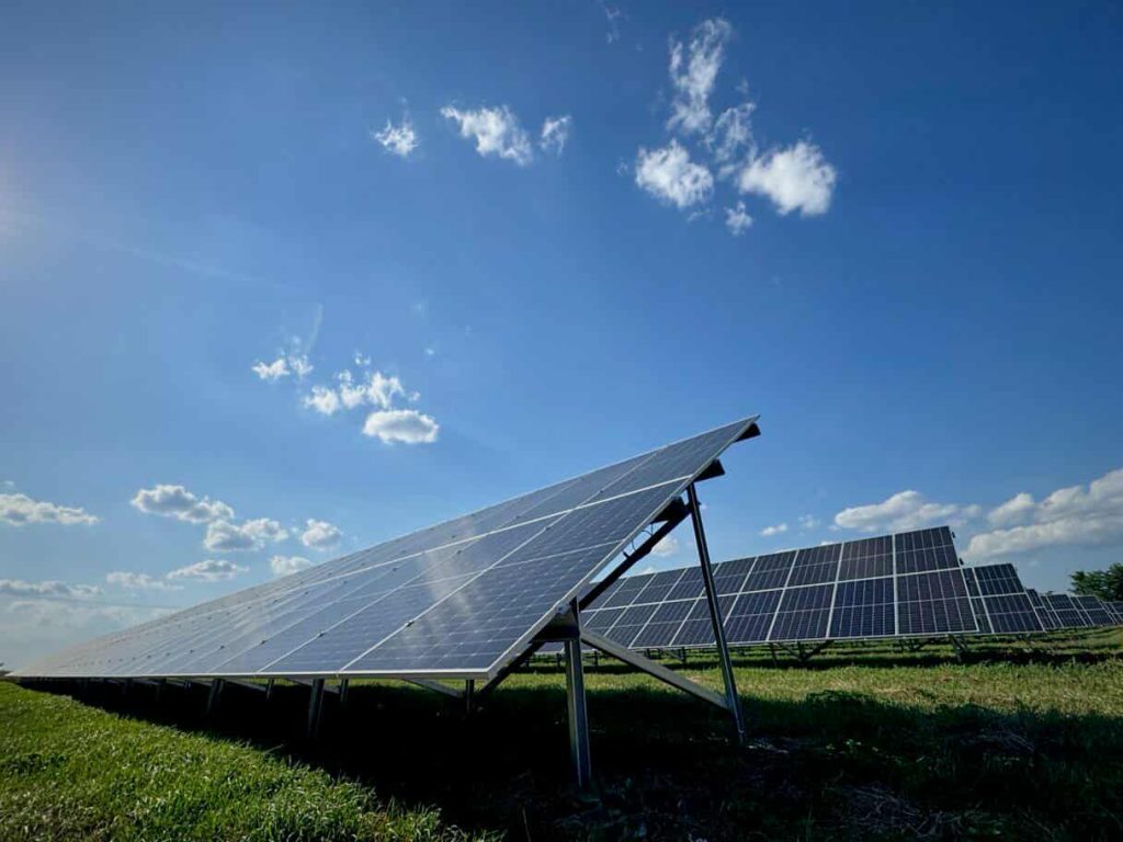 сонячна електростанція у Черкаській області