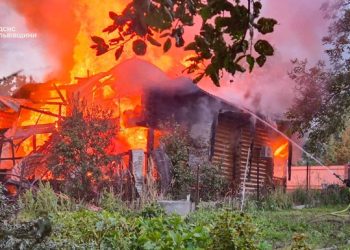 ДСНС показала наслідки удару по Львову