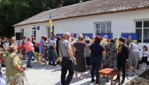 У Барській громаді відкрили Алею слави загиблим військовим