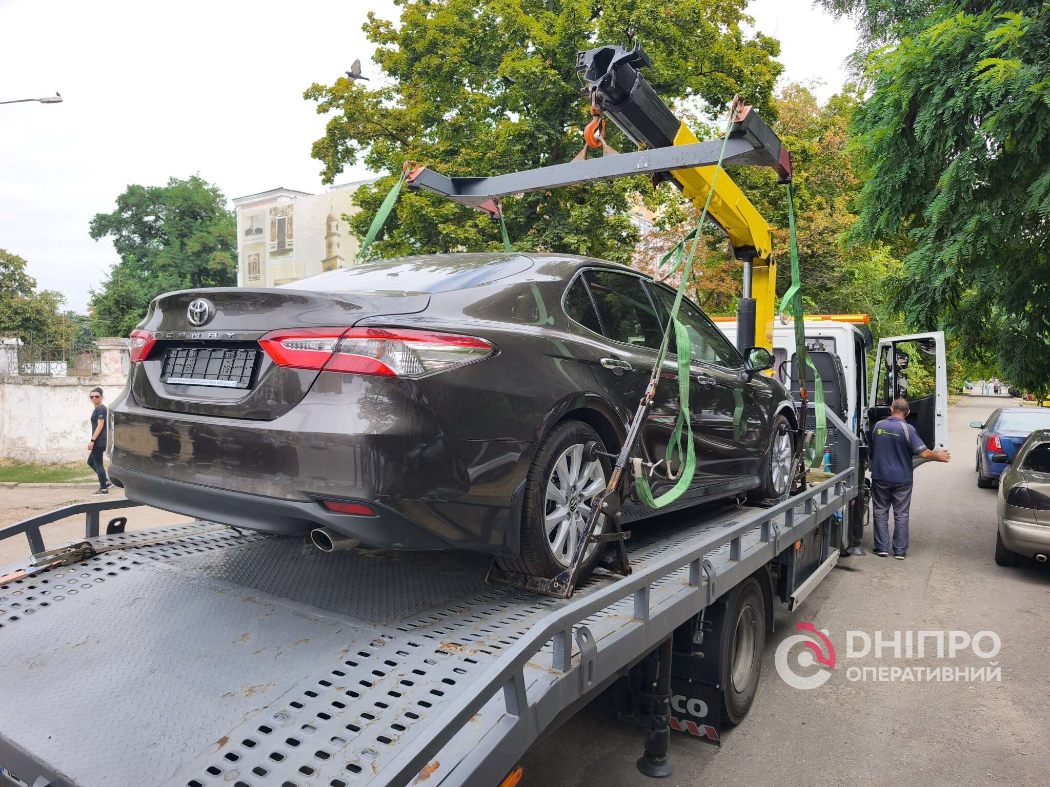 Авто без номерів переміщують на штрафмайданчики