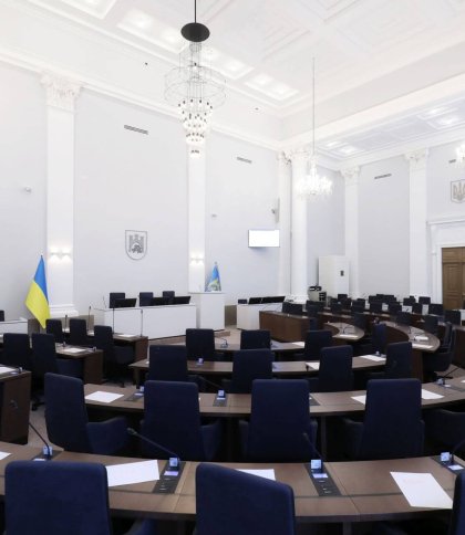 Броньовані, хворі і багатодітні: чому депутати Львівської міської ради не служать у війську