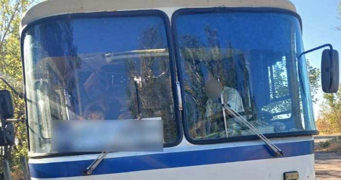 Автобус, який атакували росіяни в Херсоні 9 серпня / Поліція Херсонської області