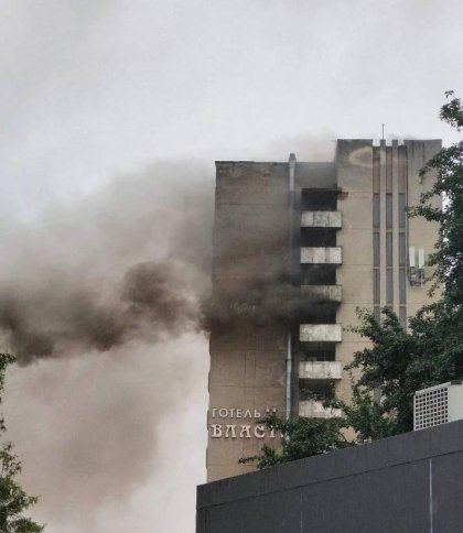 У Львові виникла пожежа в готелі «Власта»: людей евакуйовують