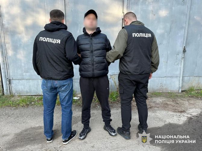 v82_6449facc76636c5e36bb62f101439f80