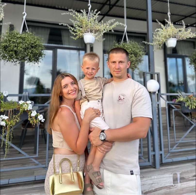 Захисника зі Стрийщини посмертно нагородили відзнакою президента – 01