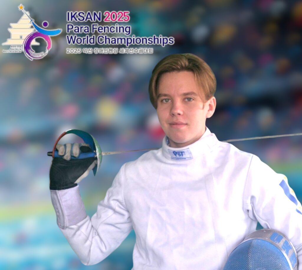 черкащанин Артем Манько на змаганнях із фехтування