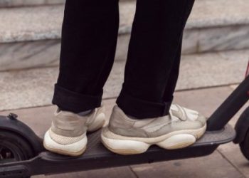 Через падіння з електросамоката на Львівщині помер 47-річний чоловік — Львівщіна