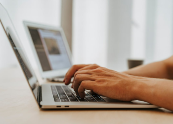 Macbook Air: переваги та сфера експлуатації