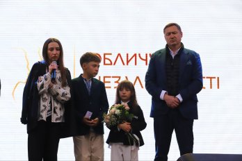 Начальник Львівської ОВА нагородив матерів та дружин загиблих захисників – 06