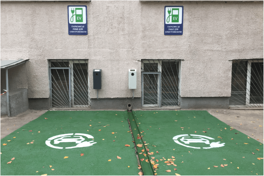 Правила паркування електрокарів