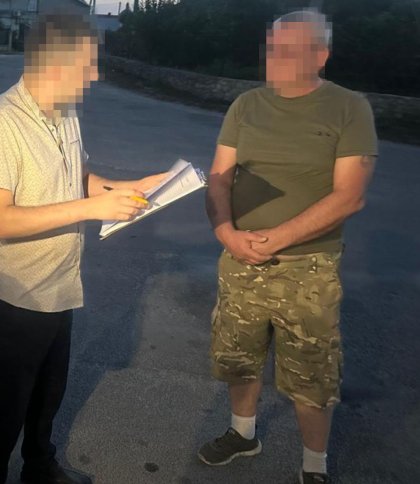 3,5 тисячі доларів за втечу: на Львівщині затримали експрикордонника, що переправляв ухилянтів