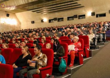 У Черкасах до Дня міста показали фільм Антона Птушкіна «Антарктида» — Новости Черкасс