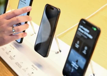 У Львівському інституті пояснили для чого купили iPhone за 74 тис.грн