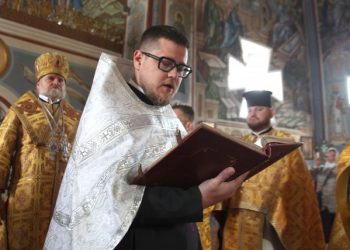 Услід за поліцейським став дияконом молодий медик — Новости Черкасс