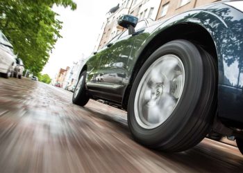 Дощ у Дніпрі: поради водіям для безпечної їзди | АВТО НОВИНИ |