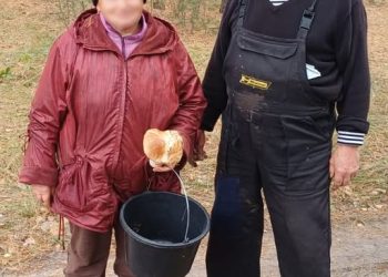 Літній чоловік заблукав у лісі. Його знайшов поліцейський офіцер громади — Новости Черкасс