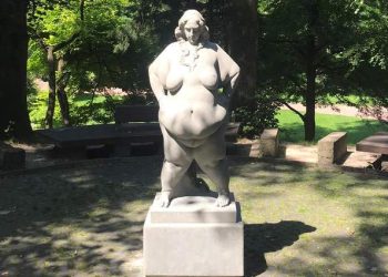 На чотирьох локаціях Львова встановлять сучасні скульптури в межах Тижня скульптури 2025 –