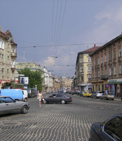 На двох перехрестях у Львові змінять організацію дорожнього руху