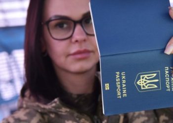 На Львівщині у пункті пропуску затримали жінку розшукувану за крадіжку — Львівщіна