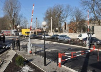 Новини Львова: Водіїв попереджають: на 4 години перекриють переїзд на Сихові