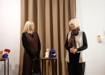 У Черкасах відкрилася виставка авторських ляльок амігурумі «Світло в долонях» — Новости Черкасс