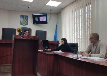 Захисник не зʼявився: у Черкасах судять прокурора та керівника МСЕК — Новости Черкасс
