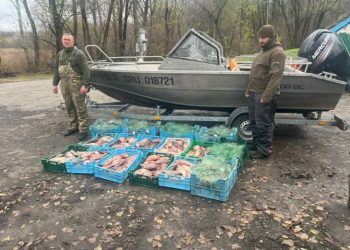На водоймі у Черкаській області виявили заборонені знаряддя лову — Новости Черкасс