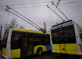 Новини Львова: Як доїхати до кладовищ Львова у поминальні дні: деталі