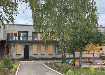 Понад три тисячі розбитих вікон у Каневі замінять безкоштовно  — Новости Черкасс