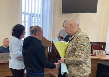 Родина полеглого Захисника Руслана Папушина отримала його орден «За мужність» ІІІ ступеня — Новости Черкасс