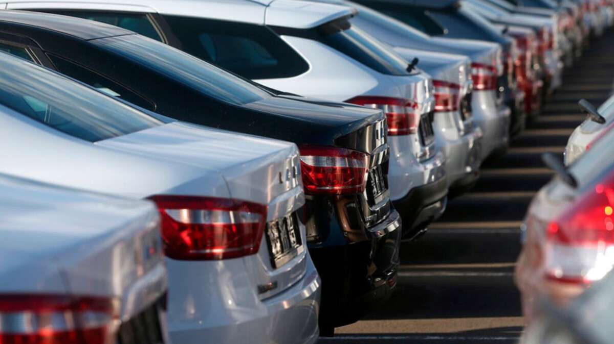 Топ-10 вживаних авто з-за кордону у жовтні 2025