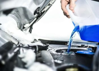 Чому ціна на антифриз може відрізнятися у 3–5 разів: що насправді ви купуєте