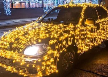 Гірлянда на автомобіль: чи дозволено чіпляти | АВТО НОВИНИ |
